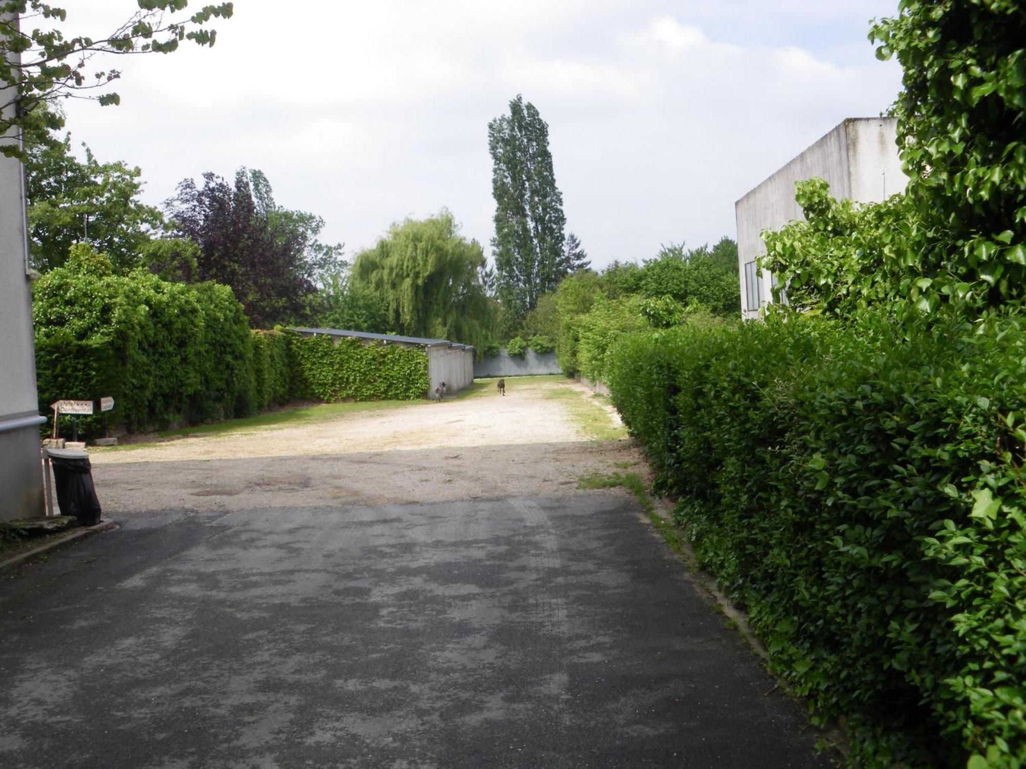 Hôtel Continental Vierzon Exterior foto